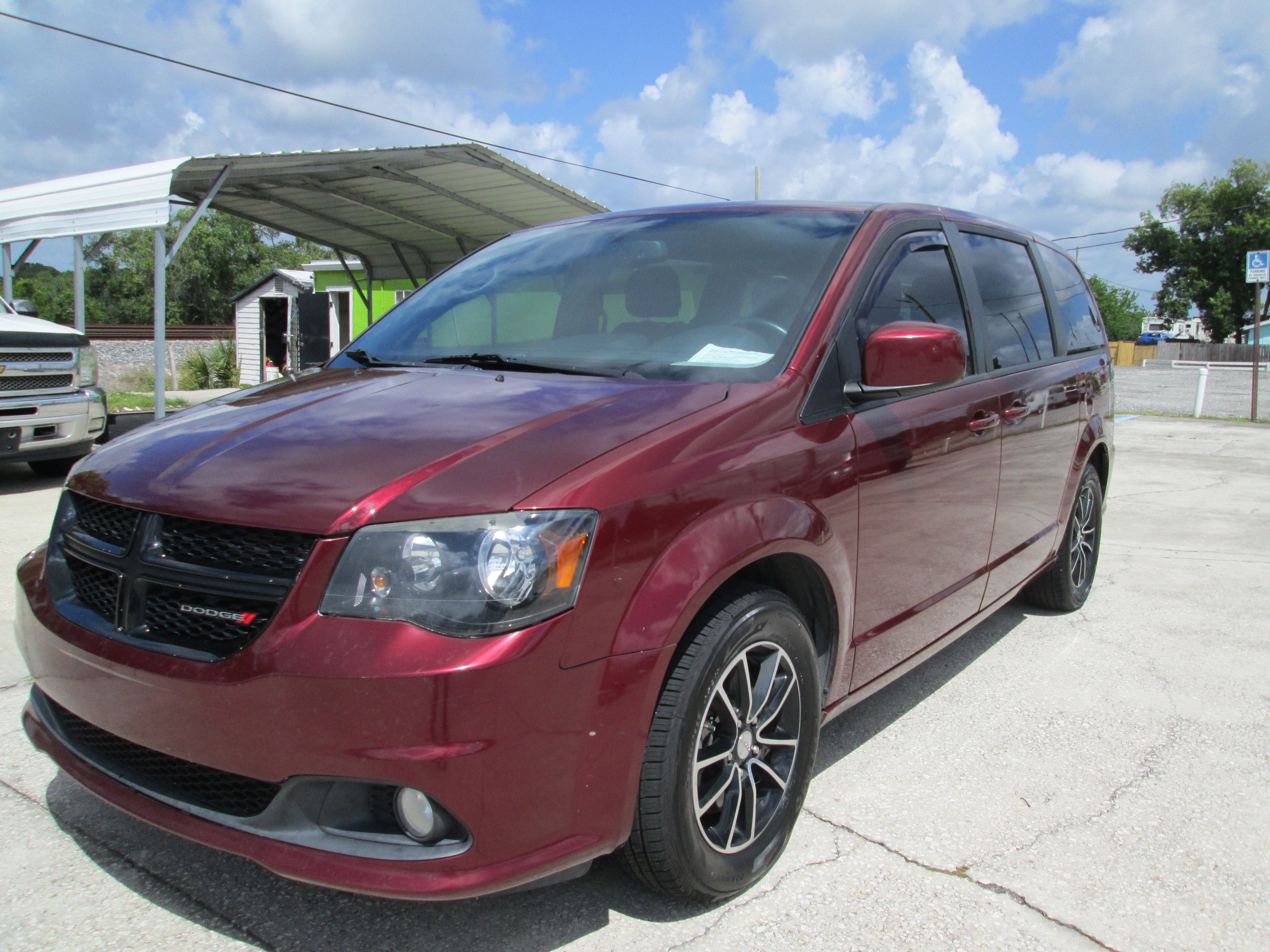 2018 Dodge Grand Caravan SE Plus's photo